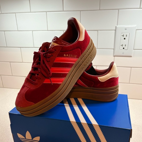 Women’s Adidas Gazelle Bold - Picture 8 of 15